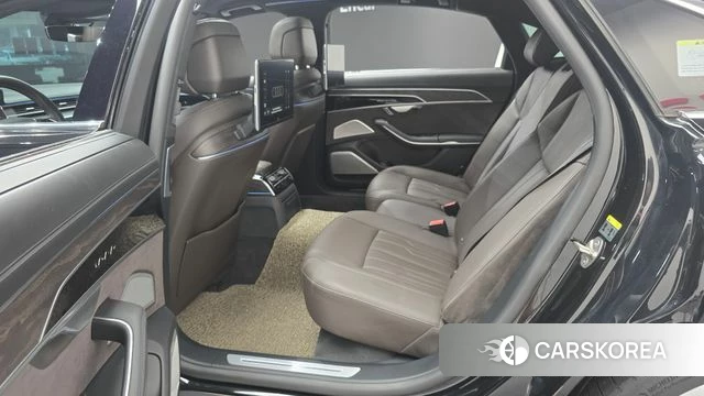 Audi A8 (D5) 2022 Черный из Кореи, фото 3