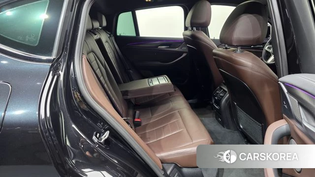 BMW X4 (G02) 2022 Черный из Кореи, фото 3