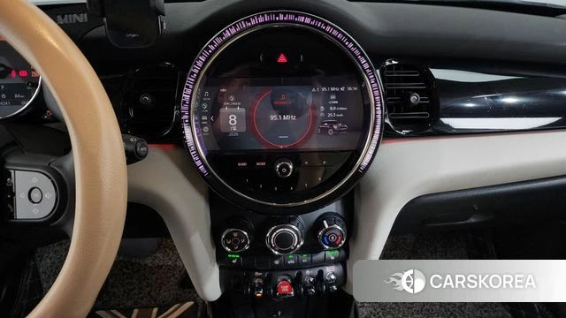 Mini Cooper 2021 Песочный из Кореи, фото 3