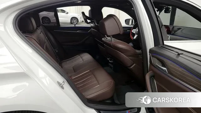 BMW 5 Series (G30) 2020 Белый из Кореи, фото 3