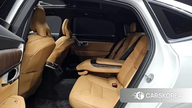 Volvo S90 2023 Белый из Кореи, фото 3