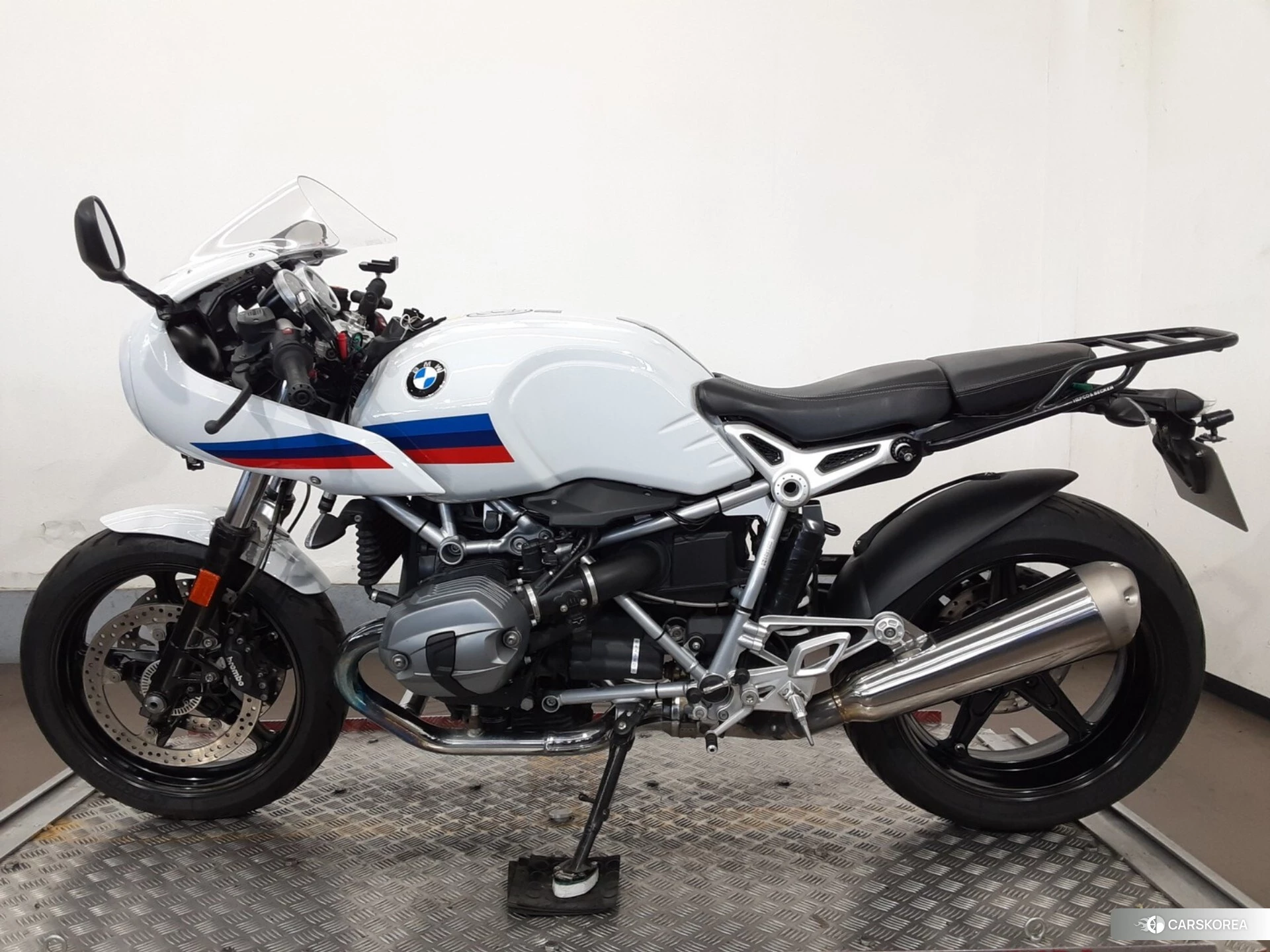 BMW R NINE T RACER 2018 из Японии, фото 4