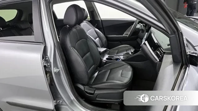 Kia The New Niro 2021 Серебристо-серый из Кореи, фото 3