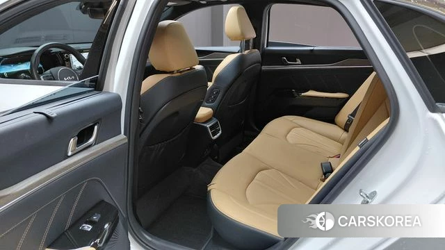 Kia K5 Hybrid 3rd Generation 2023 Белый из Кореи, фото 3