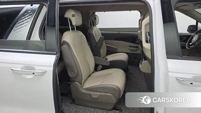 Kia Carnival 4th generation 2020 Белый из Кореи, фото 3