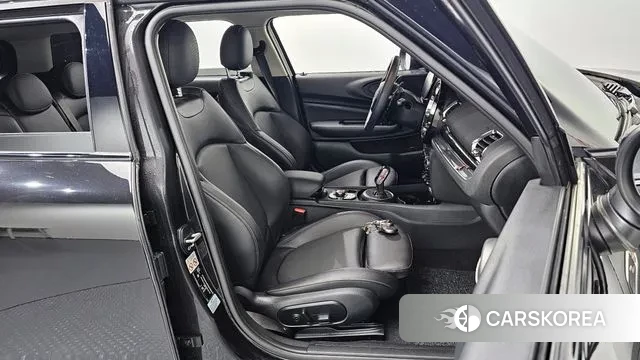 Mini Cooper S Clubman 2021 Черный из Кореи, фото 3