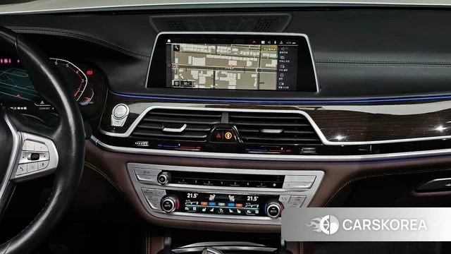 BMW 7 Series (G11) 2022 Белый из Кореи, фото 3