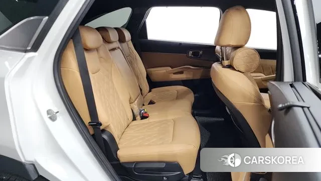 Kia Sorento 4th Generation 2023 Белый из Кореи, фото 3