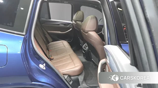 BMW iX3 2024 Синий из Кореи, фото 3