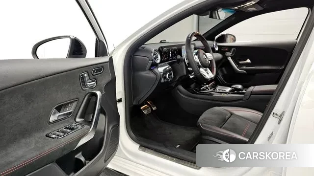 Mercedes-Benz A-Class W177 2022 Черный из Кореи, фото 3