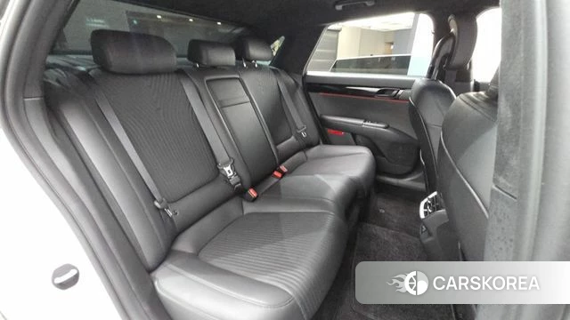 Hyundai Grandeur Hybrid (GN7) 2024 Белый из Кореи, фото 3