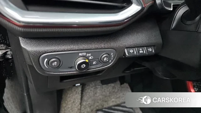 Chevrolet (GM Daewoo) Trailblazer 2022 Черный из Кореи, фото 3