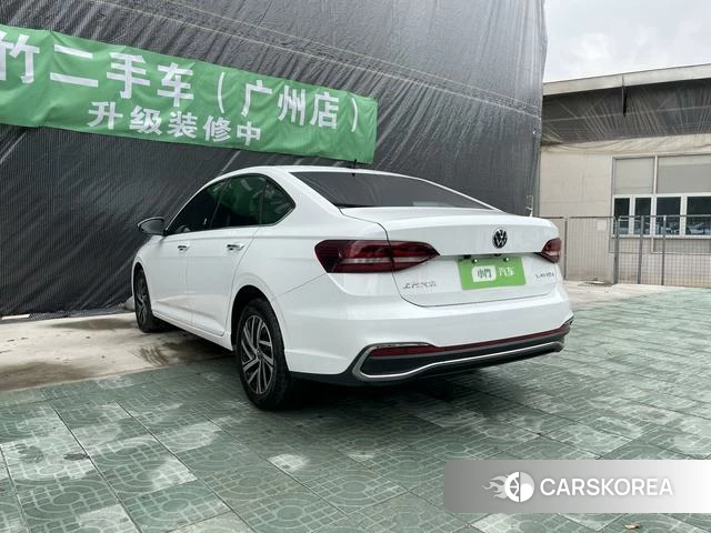 Volkswagen Lavida 2022 Белый из Китая, фото 3