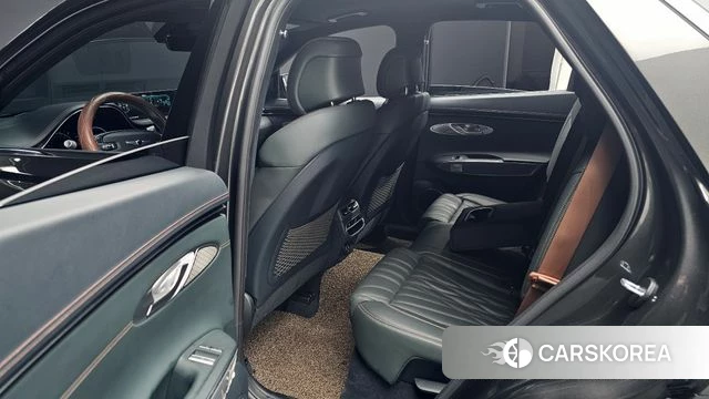 Genesis GV70 2024 Серый из Кореи, фото 3