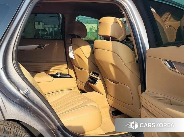 Genesis G80 (RG3) 2025 Серебристо-серый из Кореи, фото 3