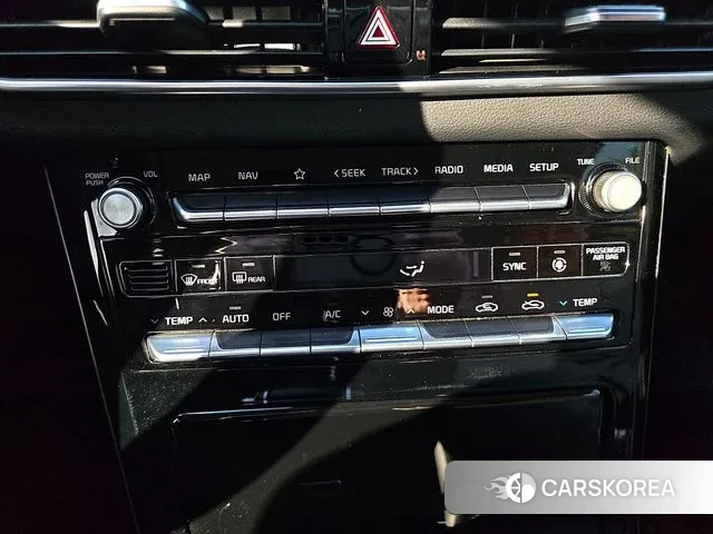 Kia K7 Premier 2019 Черный из Кореи, фото 3