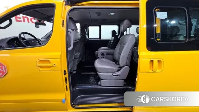 Hyundai The New Grand Starex 2019 Желтый из Кореи, фото 3