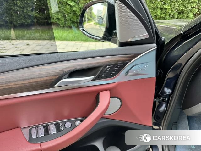 BMW X3 2023 Черный из Китая, фото 3