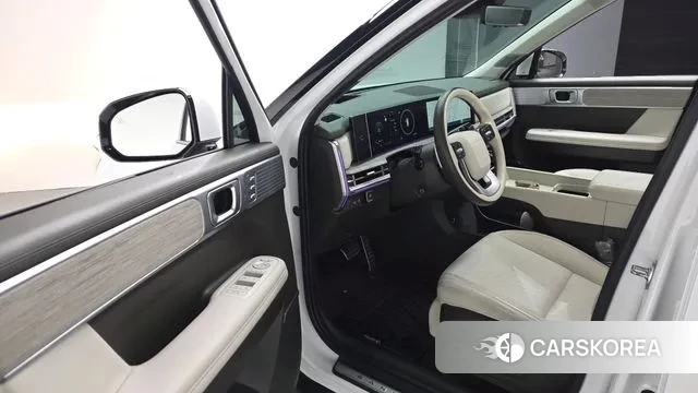 Hyundai Santa Fe (MX5) 2025 Белый из Кореи, фото 3