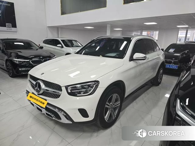Mercedes-Benz GLC 2021 Белый из Китая, фото 3