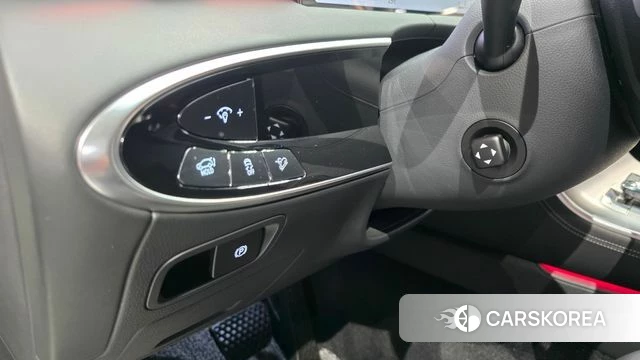 Genesis GV70 2024 Белый из Кореи, фото 3