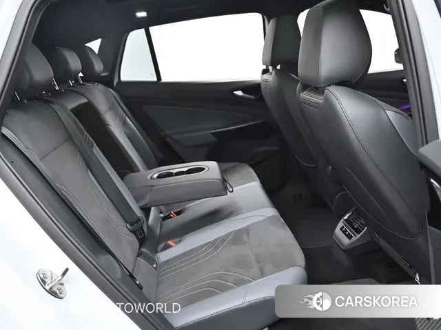 Volkswagen ID.4 2025 Белый из Кореи, фото 3