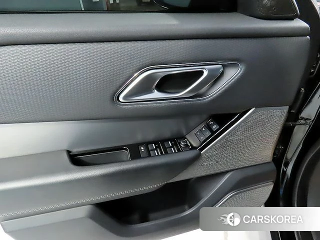 Land Rover Range Rover Velar 2019 Черный из Кореи, фото 3