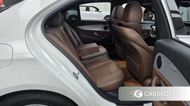 Mercedes-Benz E-Class W213 2020 Белый из Кореи, фото 3