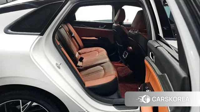 Kia The New K5 3rd generation 2024 Белый из Кореи, фото 3