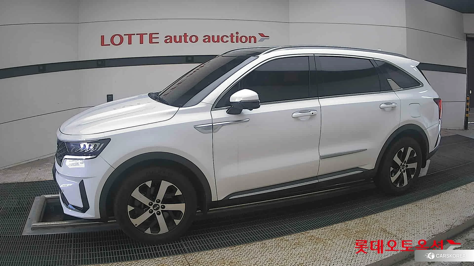 Kia Sorento 2021 Белый из Кореи, фото 3