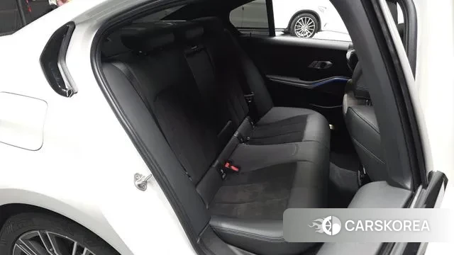 BMW 3 Series (G20) 2020 Белый из Кореи, фото 3