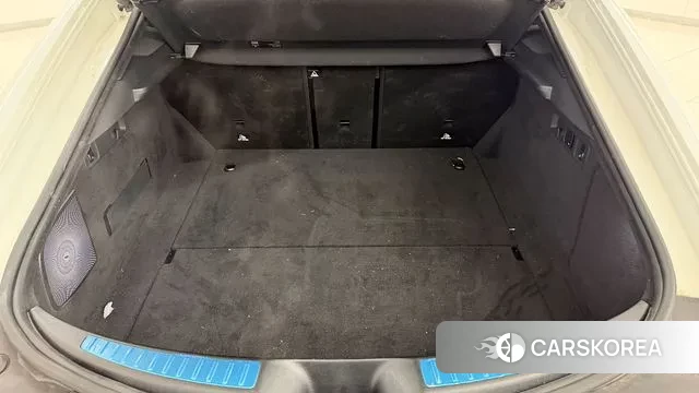 Mercedes-Benz AMG GT 2024 Белый из Кореи, фото 3