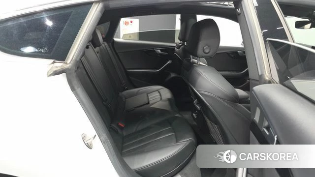 Audi A5 (F5) 2019 Белый из Кореи, фото 3