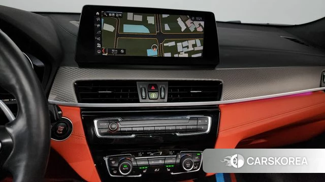 BMW X2 (F39) 2022 Белый из Кореи, фото 3