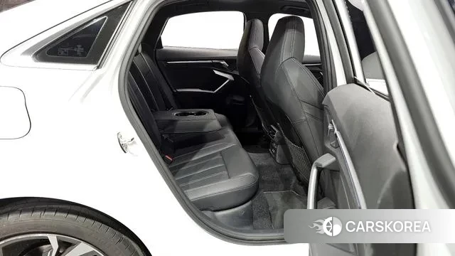 Audi A3 (8Y) 2025 Белый из Кореи, фото 3