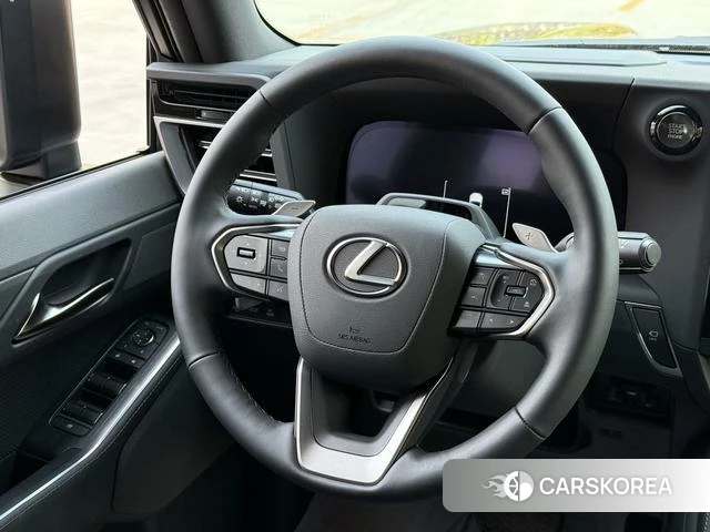 Lexus GX 2025 Черный из Китая, фото 3
