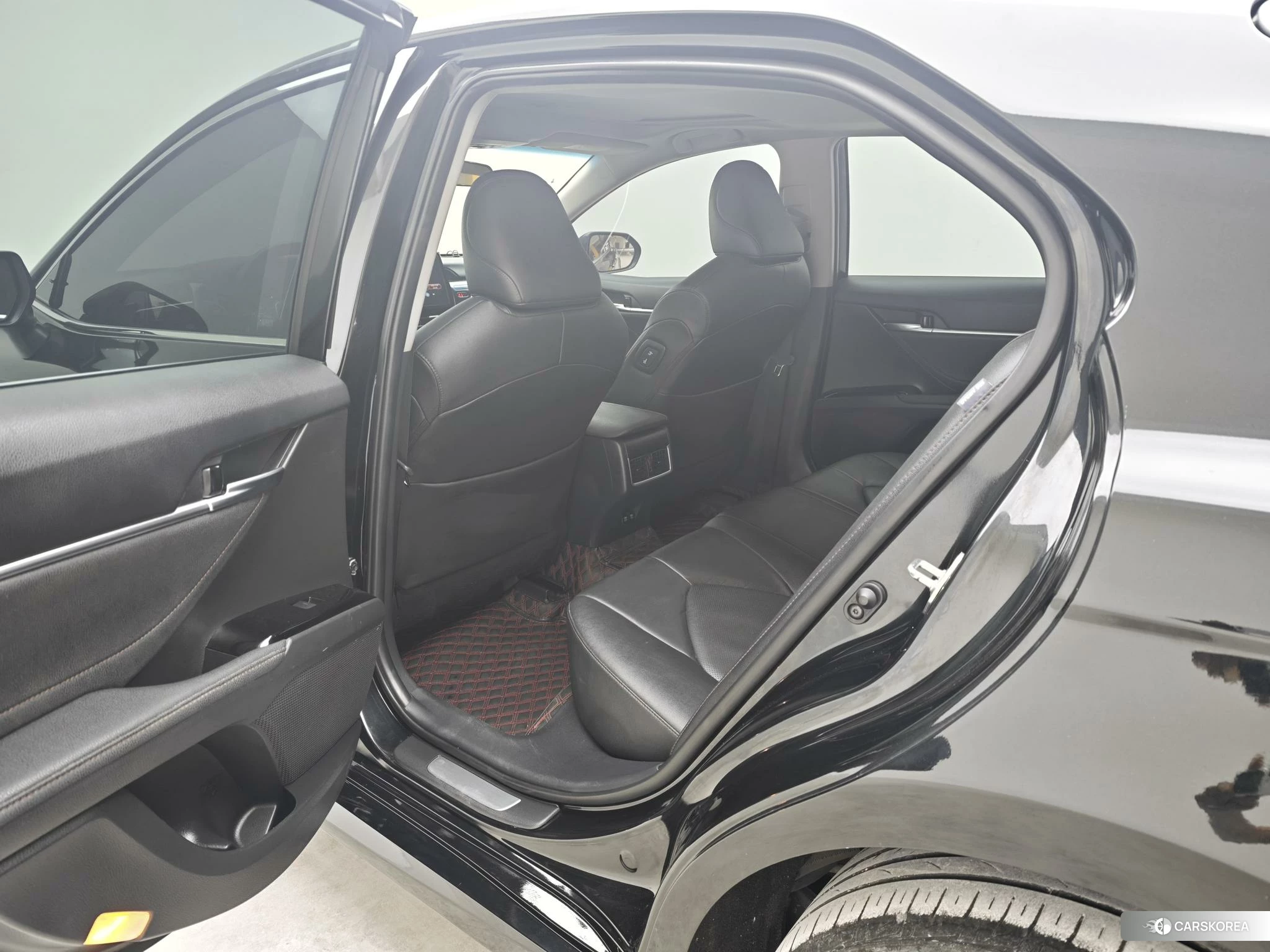 Toyota Camry 2021 Черный из Китая, фото 3