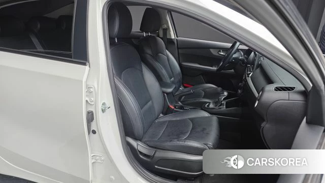 Kia Come New K3 2018 Белый из Кореи, фото 3
