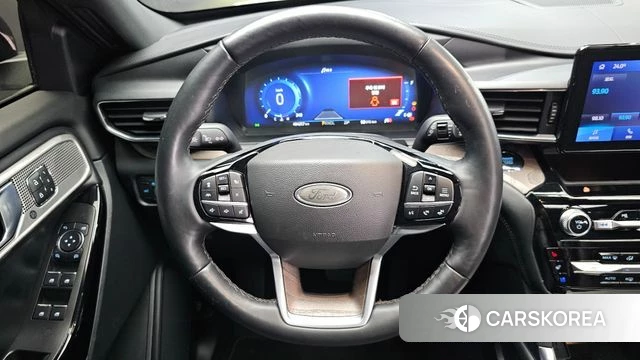 Ford Explorer 6th Generation 2022 Белый из Кореи, фото 3