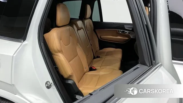 Volvo XC90 second Generation 2022 Белый из Кореи, фото 3