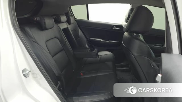 Kia Sportage 4th Generation 2018 Белый из Кореи, фото 3