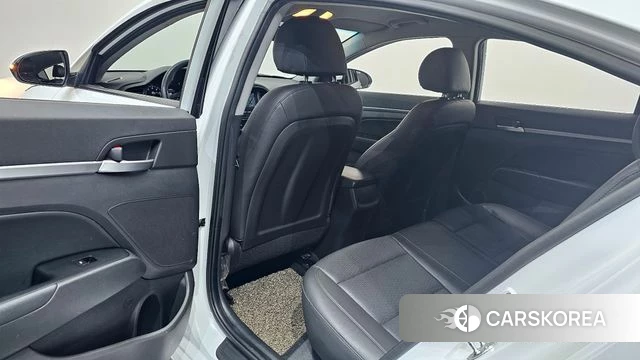 Hyundai The New Avante AD 2019 Белый из Кореи, фото 3