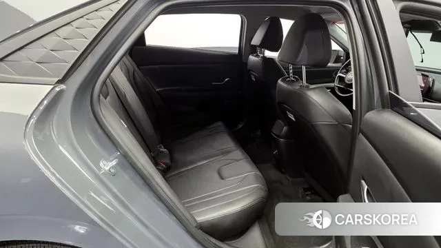 Hyundai The New Avante (CN7) 2023 Серый из Кореи, фото 3