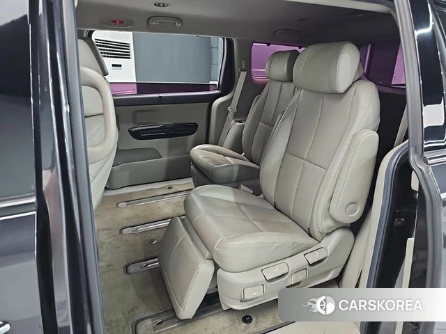 Kia The New Carnival 2019 Серый из Кореи, фото 3