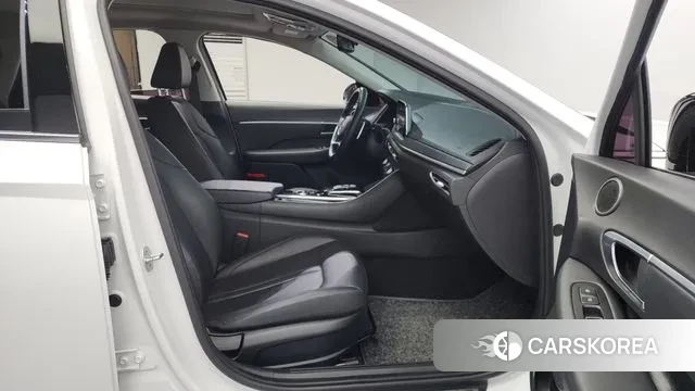 Hyundai Sonata (DN8) 2019 Белый из Кореи, фото 3