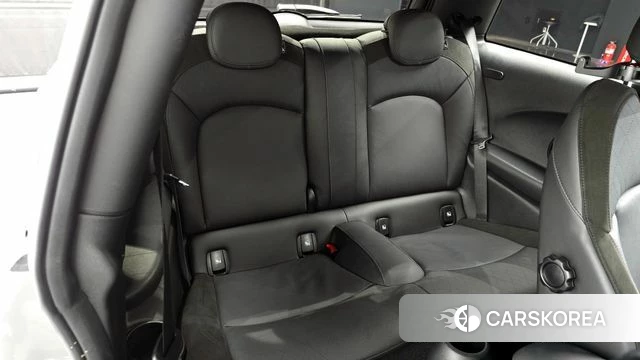 Mini Cooper Electric 2023 Серебряный из Кореи, фото 3