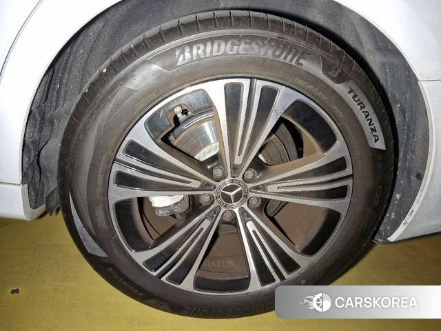 Mercedes-Benz E-Class W214 2024 Белый из Кореи, фото 3