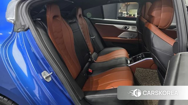 BMW 8 Series (G15) 2023 Синий из Кореи, фото 3