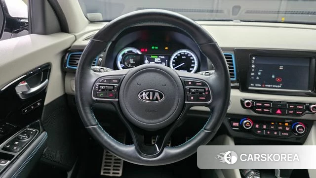 Kia Niro 2018 Белый из Кореи, фото 3
