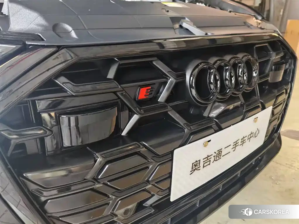 Audi A6L 2024 Черный из Китая, фото 3